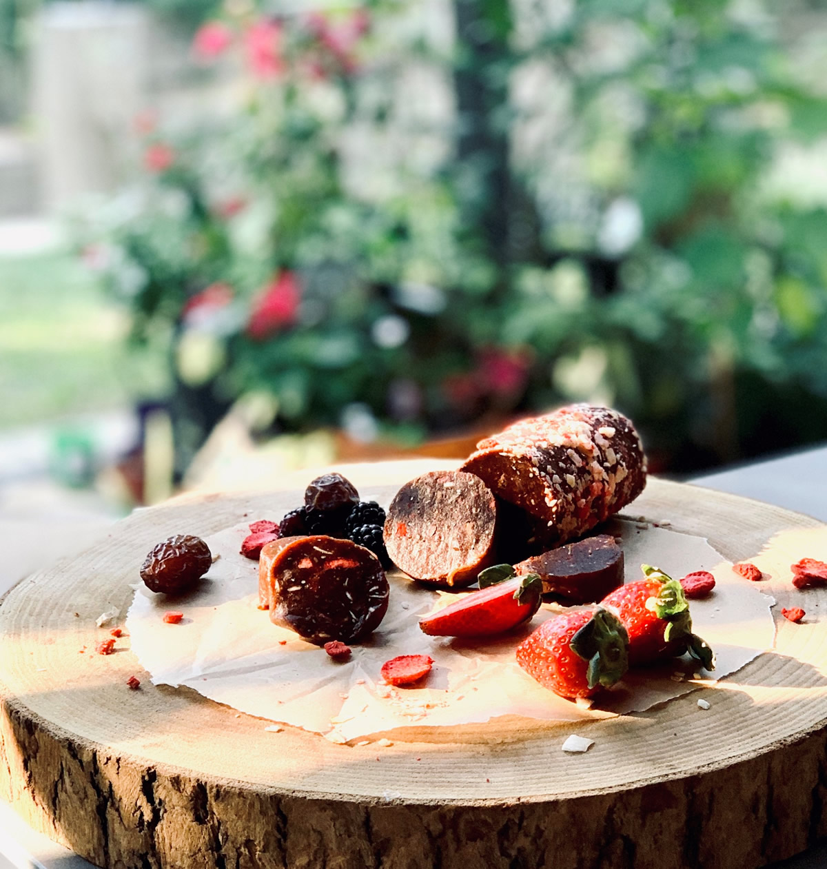 Recipe Nut Date Energy Roulade02
