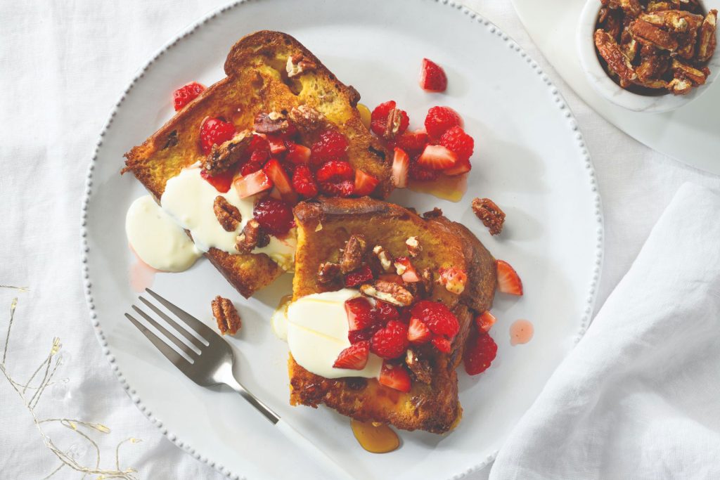 Recipe Panettone French Toast With Berries And Cinnamon Toasted Pecans